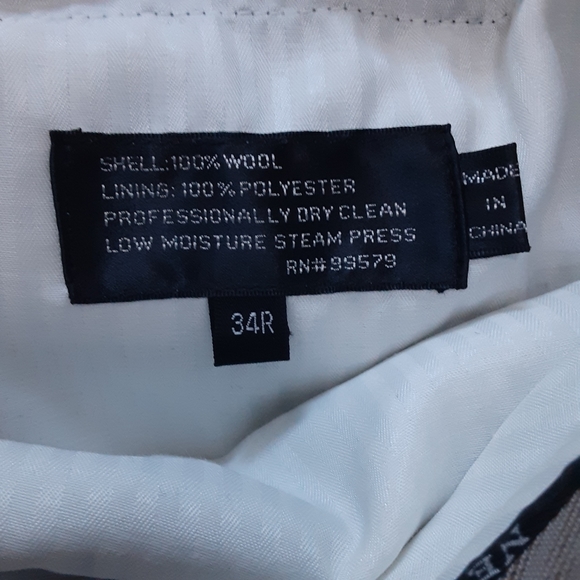 LINEAGE,2 PIECE, Super 120's Merino Wool, Chalk Striped Suit - Picture 9 of 16